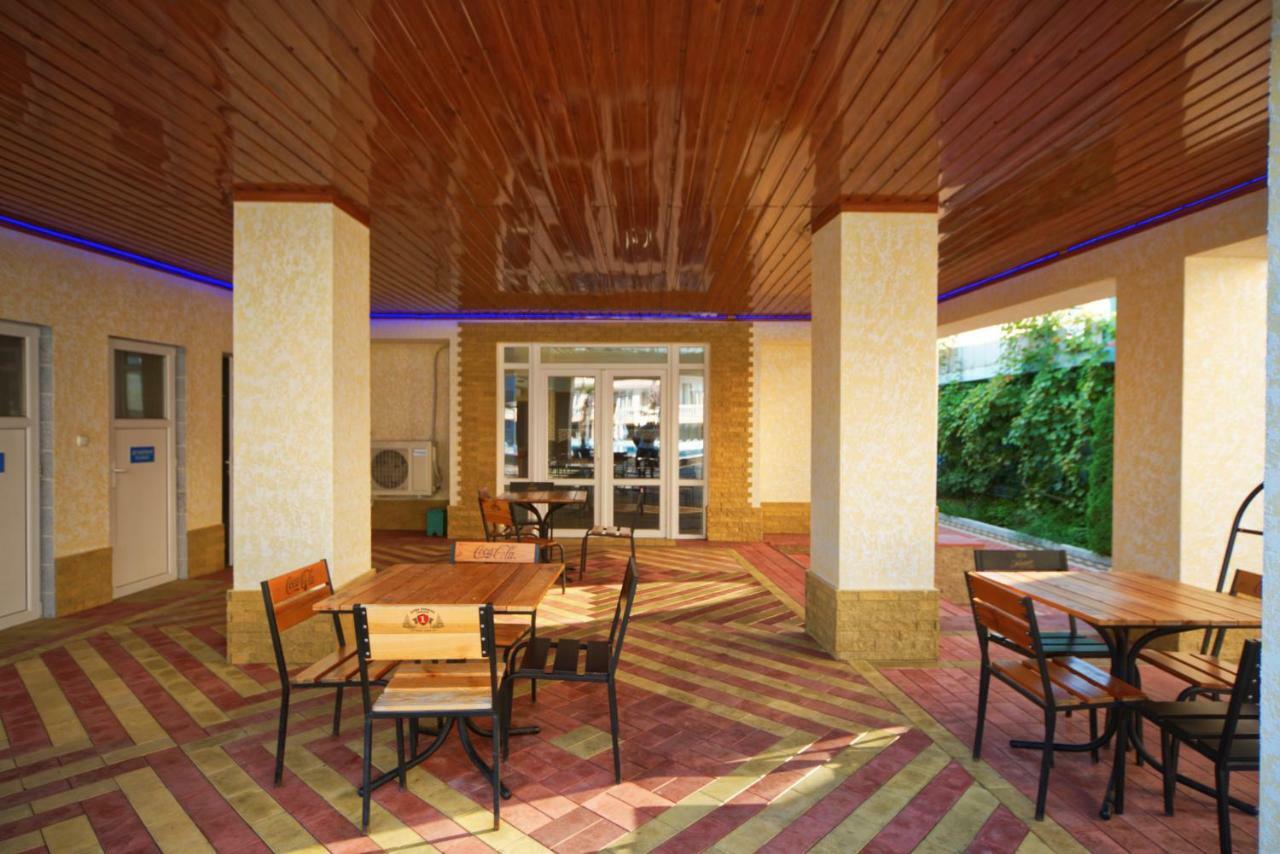 Hawaii Hotel Zatoka Exterior foto